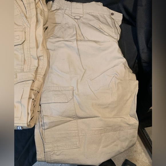 Tactical Pants 38”x32” Preloved, great condition, 511/Proper, khaki/Tan - Picture 3 of 6